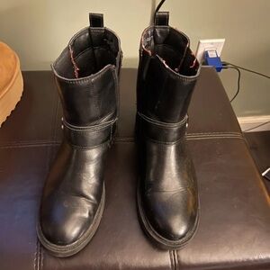 Old Navy Black Ankle Boots